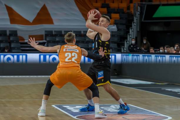 从本场比赛 从本场比赛