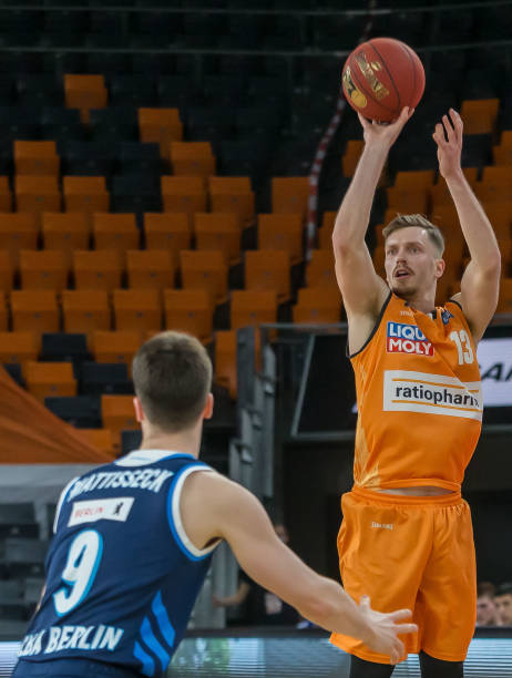 迷更加难以 迷更加难以