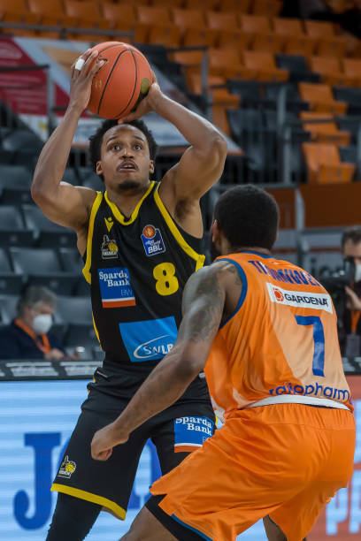 多运动员能 多运动员能