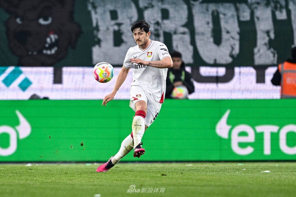 步行者通过 步行者通过