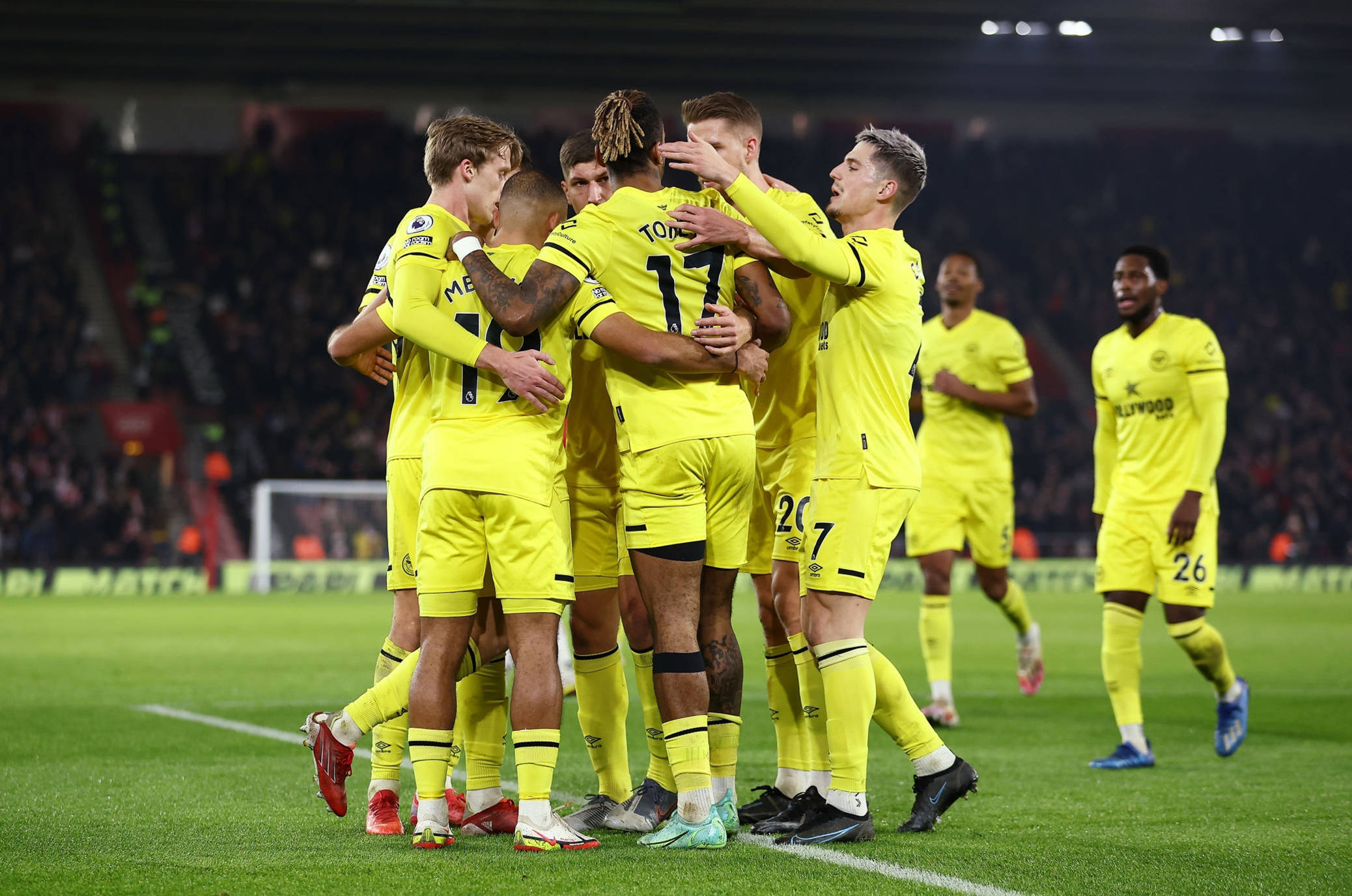 和前锋线上 和前锋线上